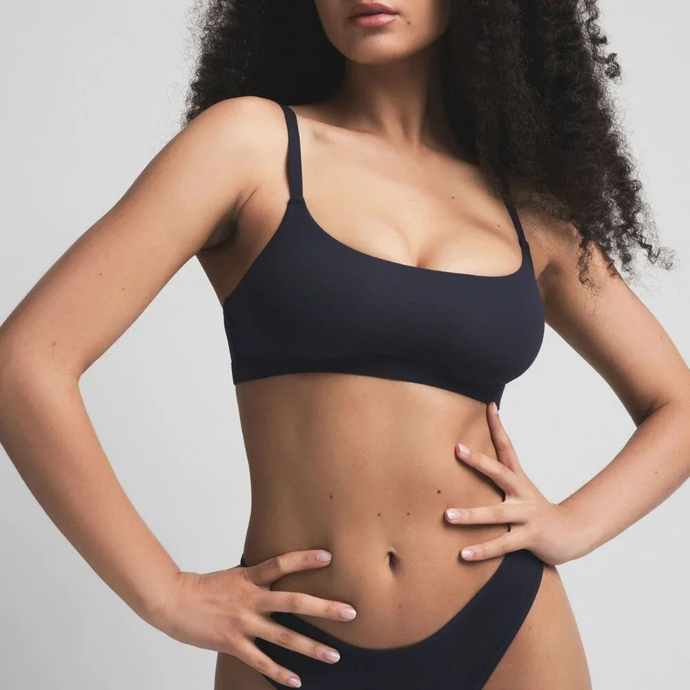 SKIMS Fits Everybody Scoop Bralette Onyx Snwflk Fairisle & Navy Sz Small 2pc NWT - Picture 4 of 8